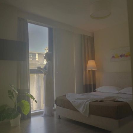 ทินส์ บูทิก สวีท Hotel เอเธนส์ ภายนอก รูปภาพ