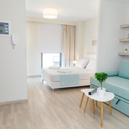 ทินส์ บูทิก สวีท Hotel เอเธนส์ ภายนอก รูปภาพ