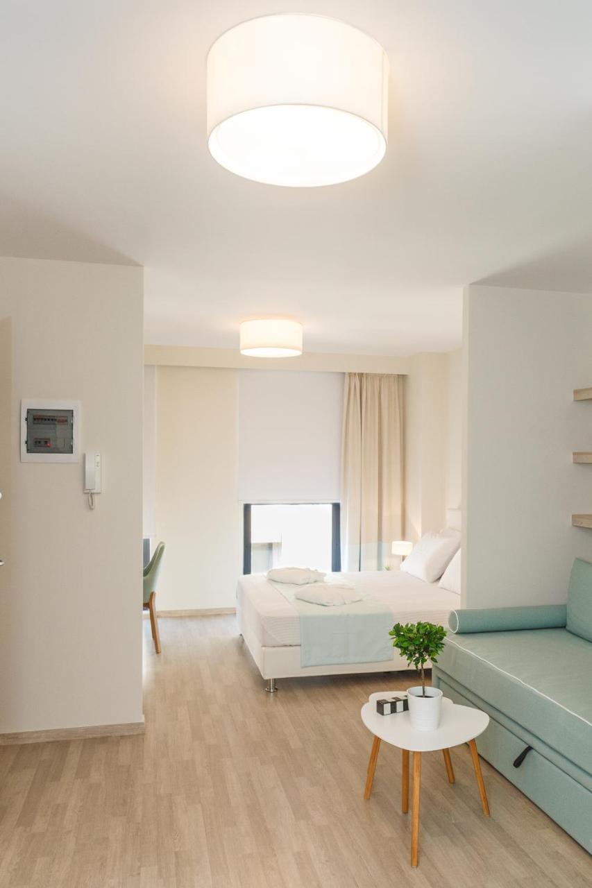 ทินส์ บูทิก สวีท Hotel เอเธนส์ ภายนอก รูปภาพ